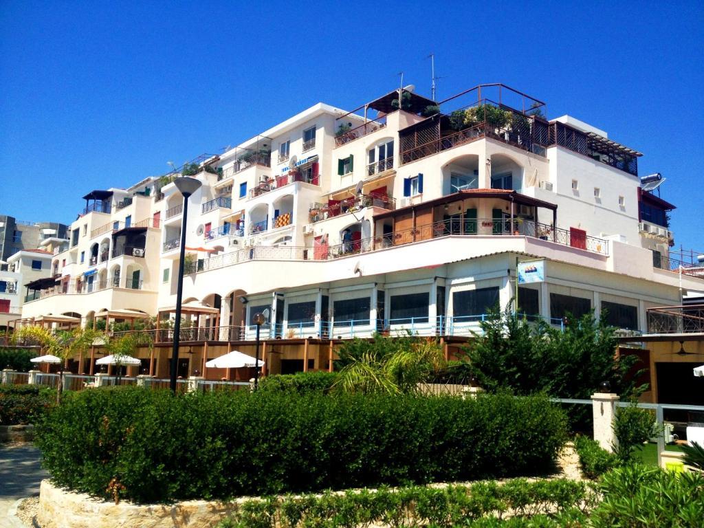 Sunrise Arches Apartments Limassol Exterior foto